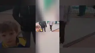 Где американцы, почему их не видно гуляющих по улицам.