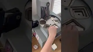 外国小姐姐打包客户订单，一共1800美元，制作了648个冰箱贴#打包视频 #沉浸式 #沉浸式体验#解压 #asmr