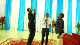 Focus HU 2016 Graduates with Singer Dawit Boru