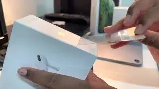 AirPods Pro unboxing