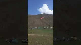 Полет с дочкой к скалам на высоте 4 км