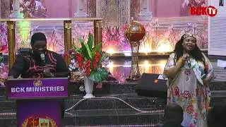 Temoignage d'une tresseuse vivant a Dubai qui est allee chercher son miracle a BCK Ministries