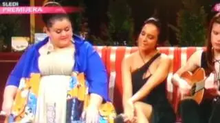 Edita u 3 minuta otpevala dve pesme