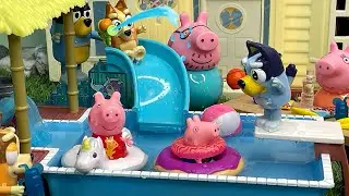 Bluey and Peppa Pig Swimming Pool Party Pretend Play