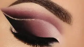 🌟Cut Crease Glam for HOLIDAY MakeupTutorial | Melissa Samways⭐️ #eyemakeup #viral #video #trending