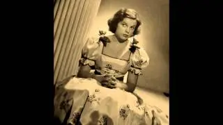 Judy Garland...Serenade