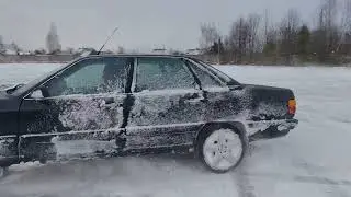 Ауди 200 кватро валит