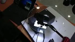 Scanning Moving QR Code via Logitech Webcam C930 - by Funcode Technology