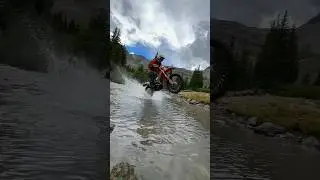 Day 2 of @thedustylizard Silverton, Colorado.🏔️ #thedustylizard #moskomoto #adventurebike #riding