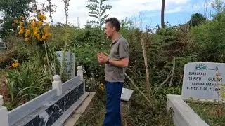 Sizin Hiç Anneniz Öldümü