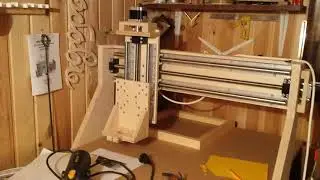 ЧПУ станок своими руками из фанеры.  Первый запуск. DIY CNC plywood
