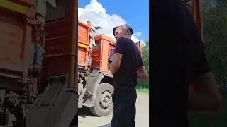 Как правильно, менять колесо на КАМАЗ е.