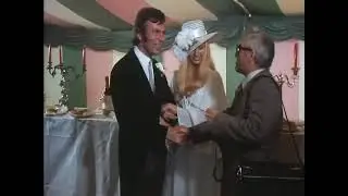 Julie Crossthwaite - OOH...YOU ARE AWFUL (1972)