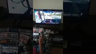 O jogo é Truck Driving Heavy Cargo. Muitíssimo obrigado valeu.