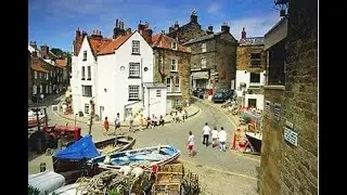 ROBIN HOODS BAY