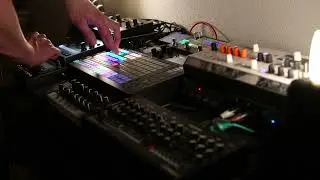 Teder - Dust (hapax se05 microfreak micromonsta blackbox bluebox)