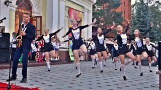 Exactly. Dance in retro style