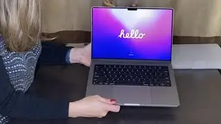 Unboxing my 2021 14" MacBook Pro M1 Max!