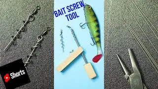 The bait screw tool
