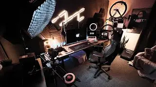 The Perfect Creative Workspace : High End Office and Studio Setup Tour
