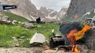 YANIK TÜRKÜLER!