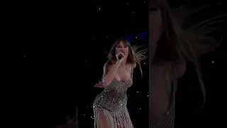 Taylor Swift | New outfit | #shorts