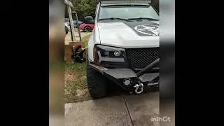 Jeep bumpers on a Trailblazer 