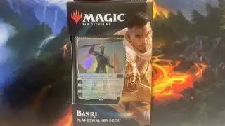 Basri, Devoted Paladin Core 2021 (M21) Planeswalker Deck Opening