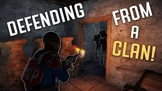 3 vs 8 ONLINE RAID DEFENSE ! | Vanilla Rust