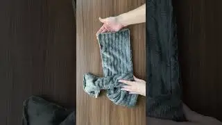 DIY keyhole scarf full video https://youtu.be/HOGIIus1wzw #shorts #morningdiy #diybag