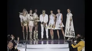 ON AURA TOUT VU Couture Spring Summer 2022  Superheroes collection
