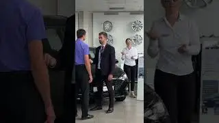 Что здесь происходит?