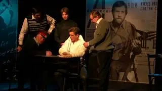«… Я ВЫШЕЛ НА ПОДМОСТКИ…»