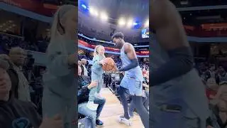 🥺 Why is he giving the ball to that girl?