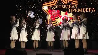 Под ракитою зеленой.
