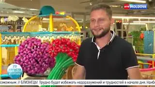 Твистинг. Рекорд по изготовлению цветов из шариков в Парке Развлечений Wonderland