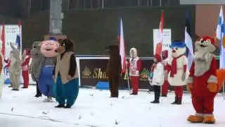 Как народ акапелло допел гимн