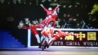 Acrobatic Bicycle Women #32