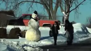 Прикол со снеговиком