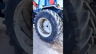 A Transformer tractor that changes its shape! 😱🚜 