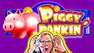 Tons of Piggie Bankin' slot machine at The Atlantis!#slots #casino #slotmachine #slotwin #jackpot
