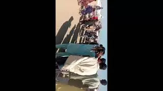 تربیلا کرکٹ گراؤنڈ پر مہمان خصوصی آتے ہوئے