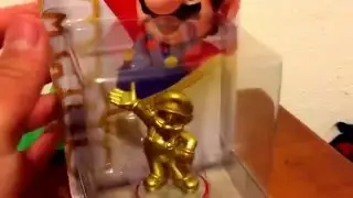 Kirdy and gold Mario amiibo unboxing