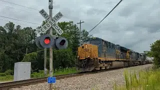 CSX M653-28 With a C40-8!