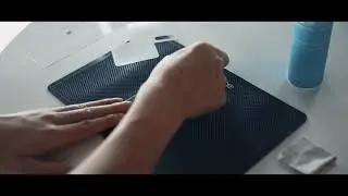 How to install rock space Aurora Back Film