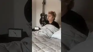 Billie Joe is Wake Up!! When September Ends!! The American Dream Is Killing Me Green Day new single?