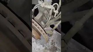 Стучит новая шаровая.