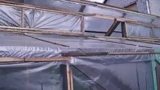 теплица из поддонов по методу Митлайдера