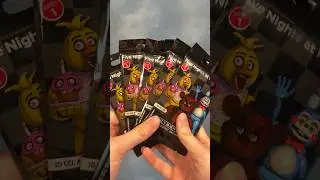 I FOUND MORE FNAF CARDS!!! 