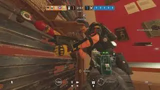 Rainbow Six Siege Videosu 2